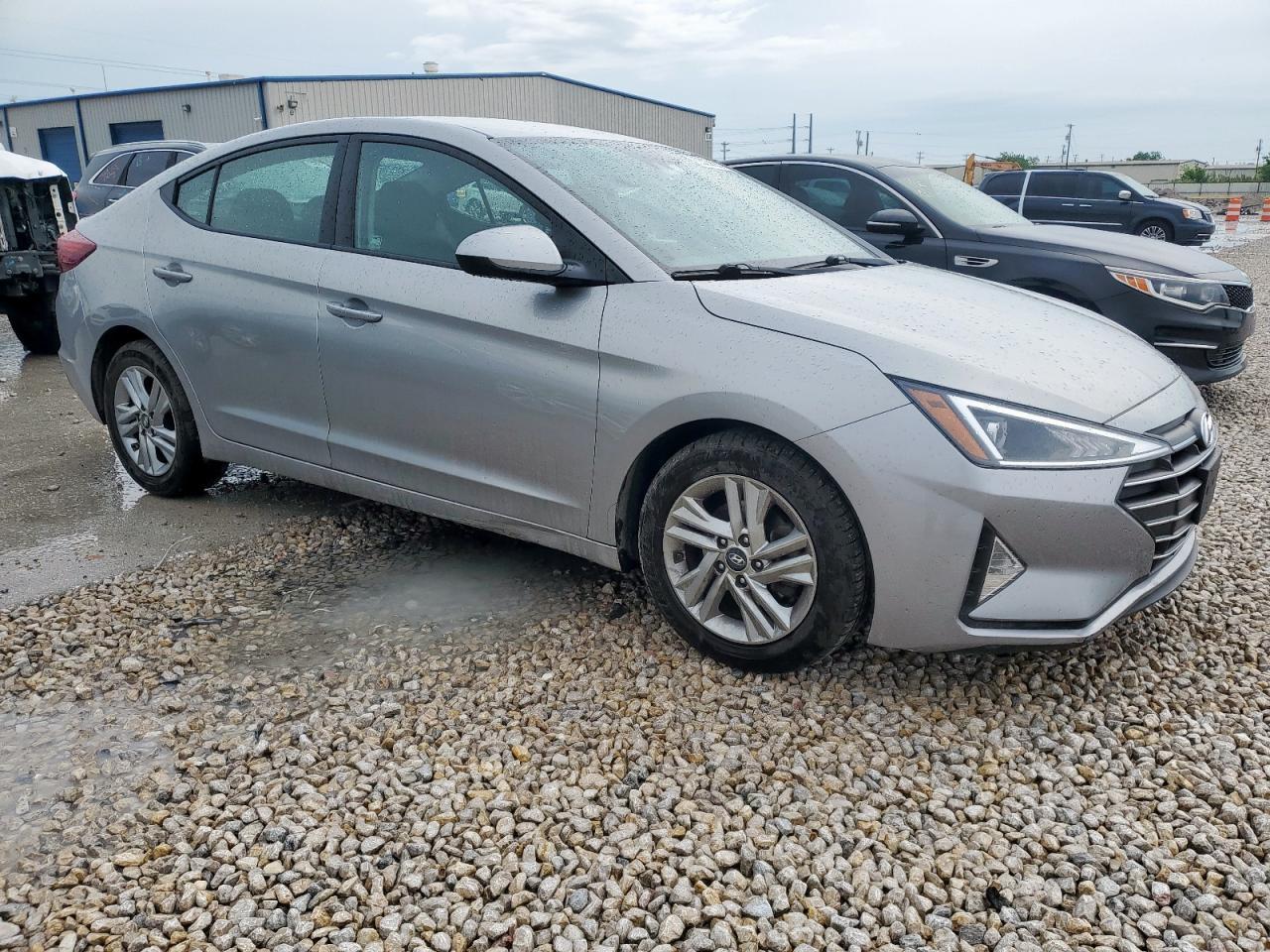 2020 Hyundai Elantra Sel - Фото 4