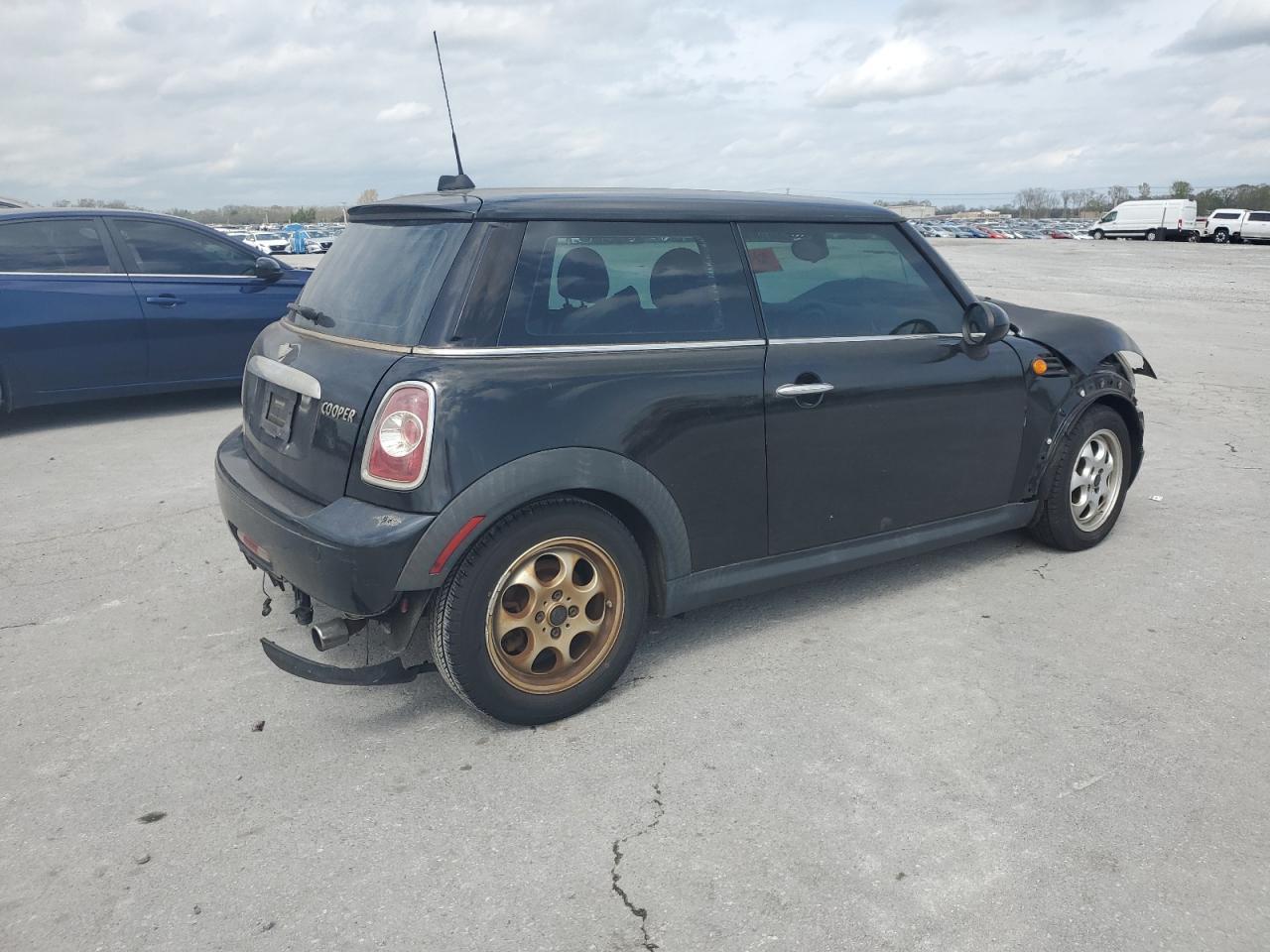 2012 Mini Cooper - Image 3