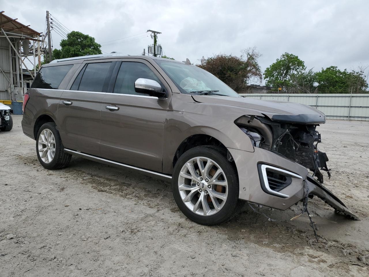 2018 Ford Expedition Max Platinum - Image 4
