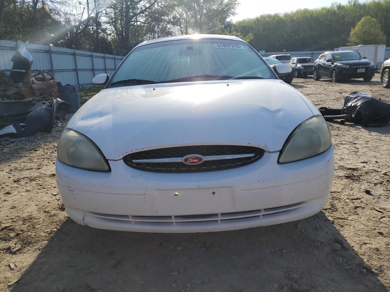 2003 Ford Taurus Se - Фото 5