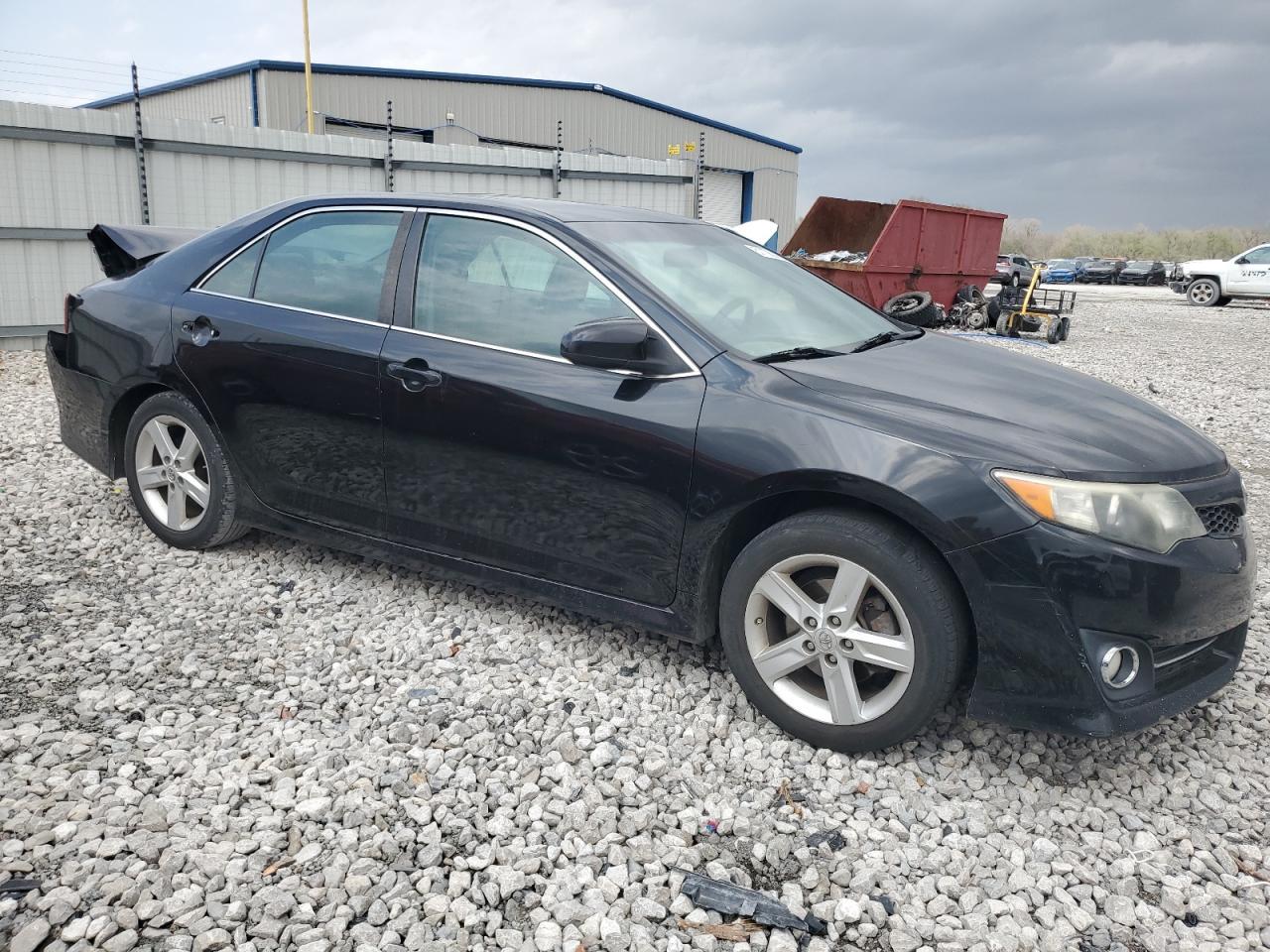 2014 Toyota Camry L - Image 4