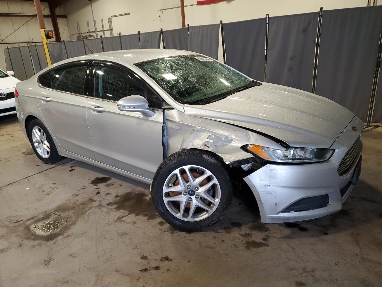 2016 Ford Fusion Se - Фото 4