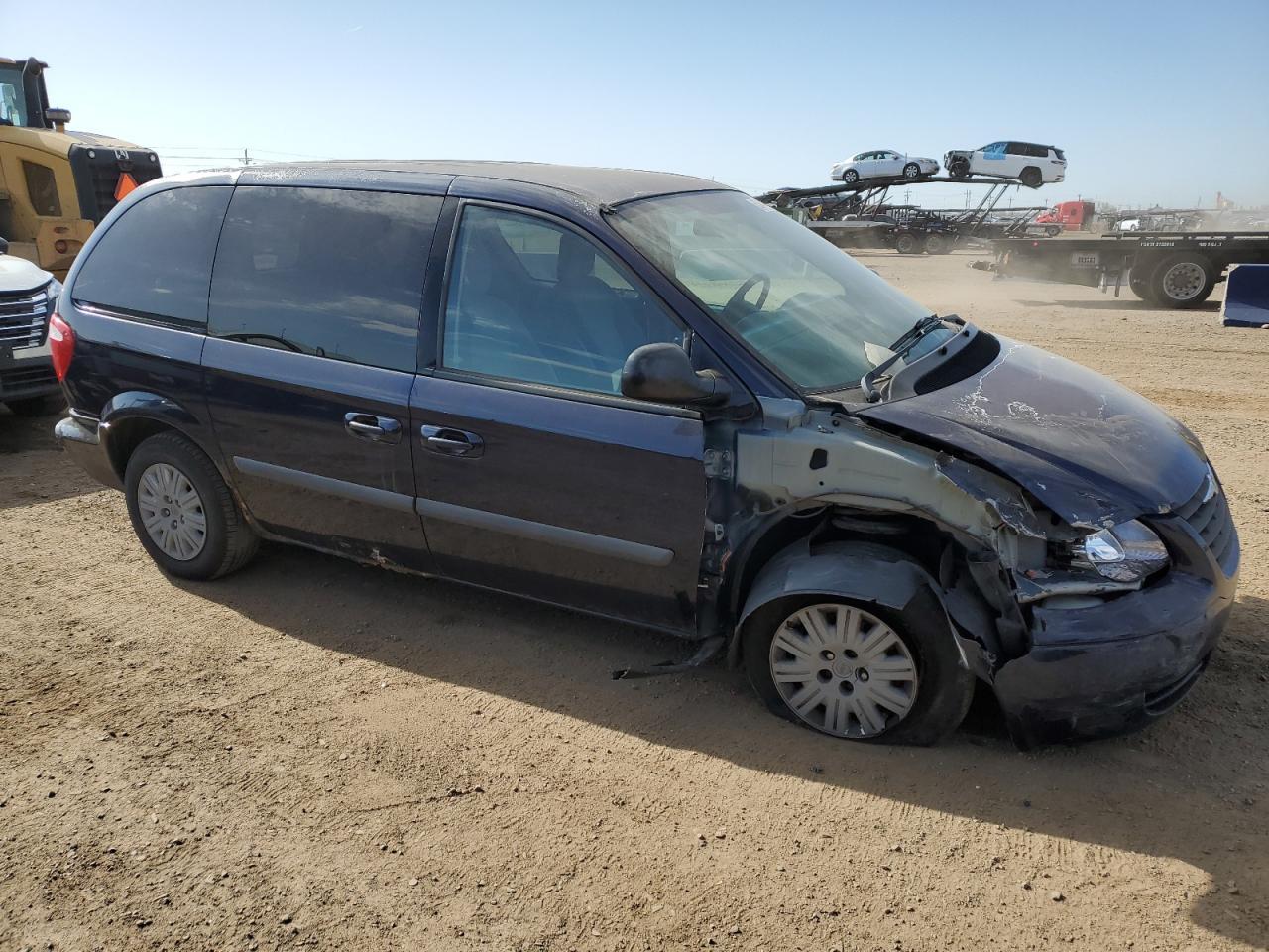 2005 Chrysler Town & Country - Фото 4