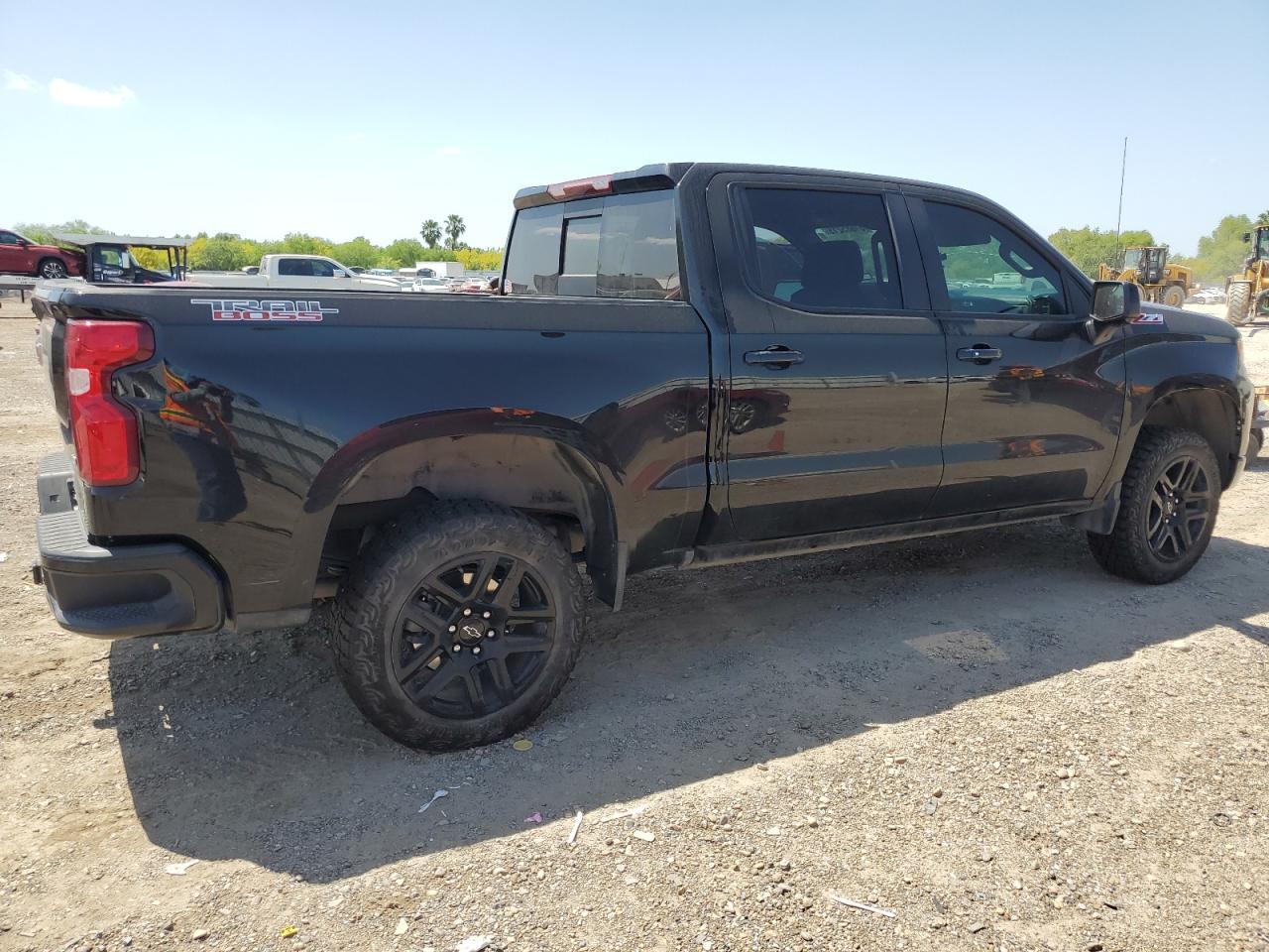2024 Chevrolet Silverado K1500 Lt Trail Boss - Image 3