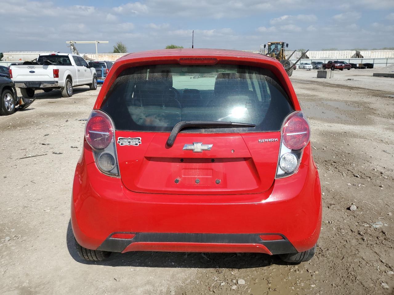 2014 Chevrolet Spark 1Lt - Фото 6