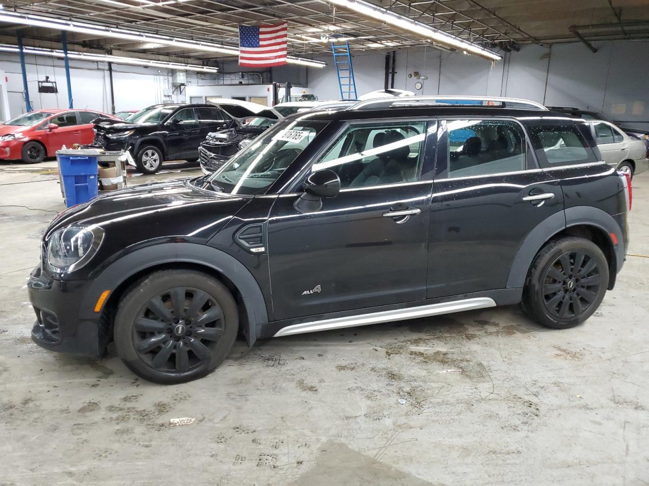 2019 Mini Cooper Countryman All4 - Фото 2