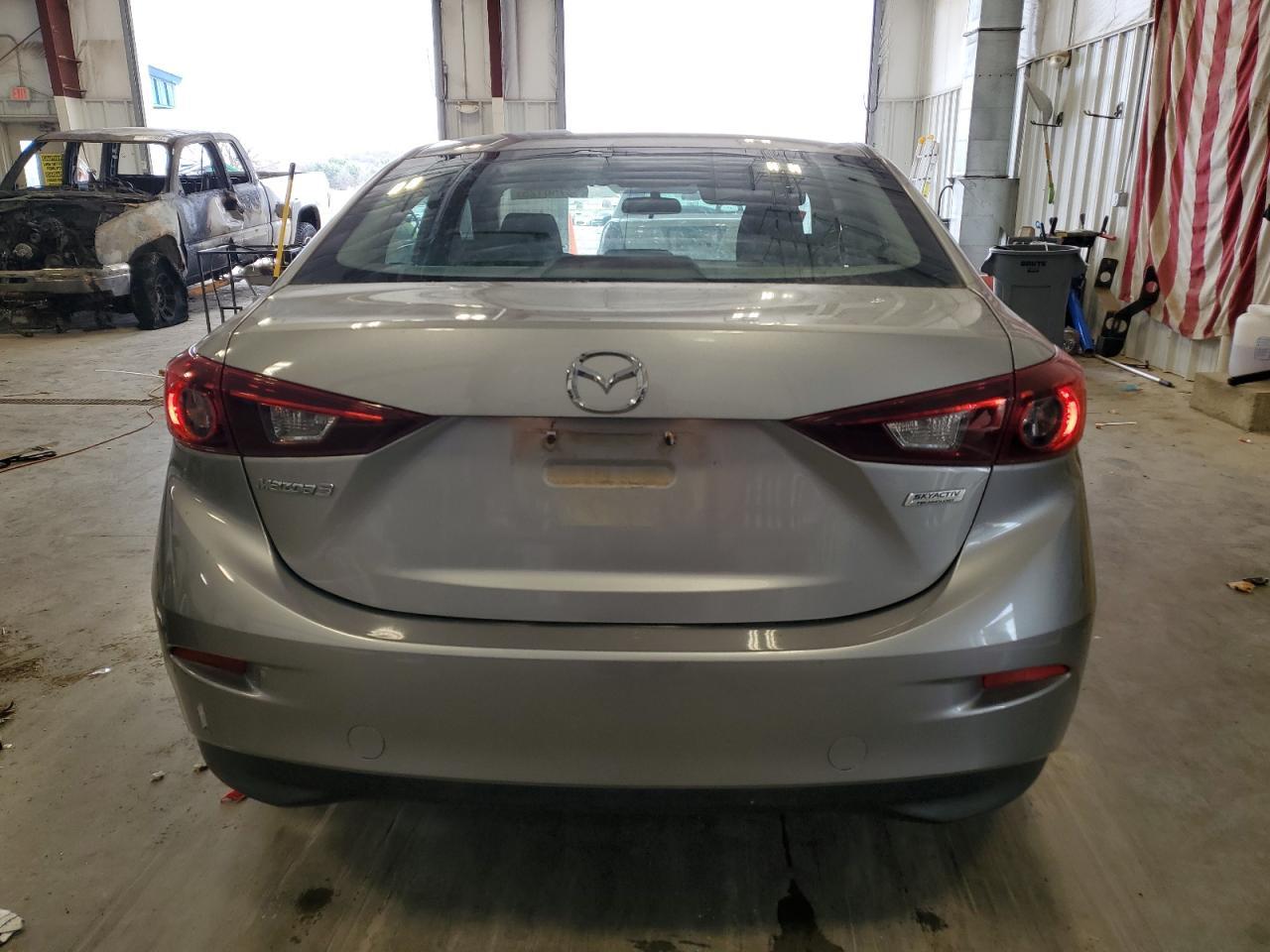 2015 Mazda 3 Sport - Image 6