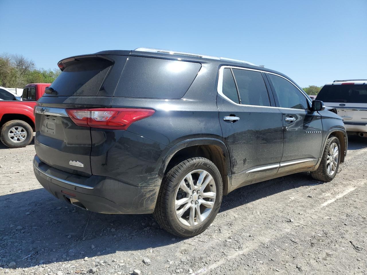 2018 Chevrolet Traverse High Country - Image 3