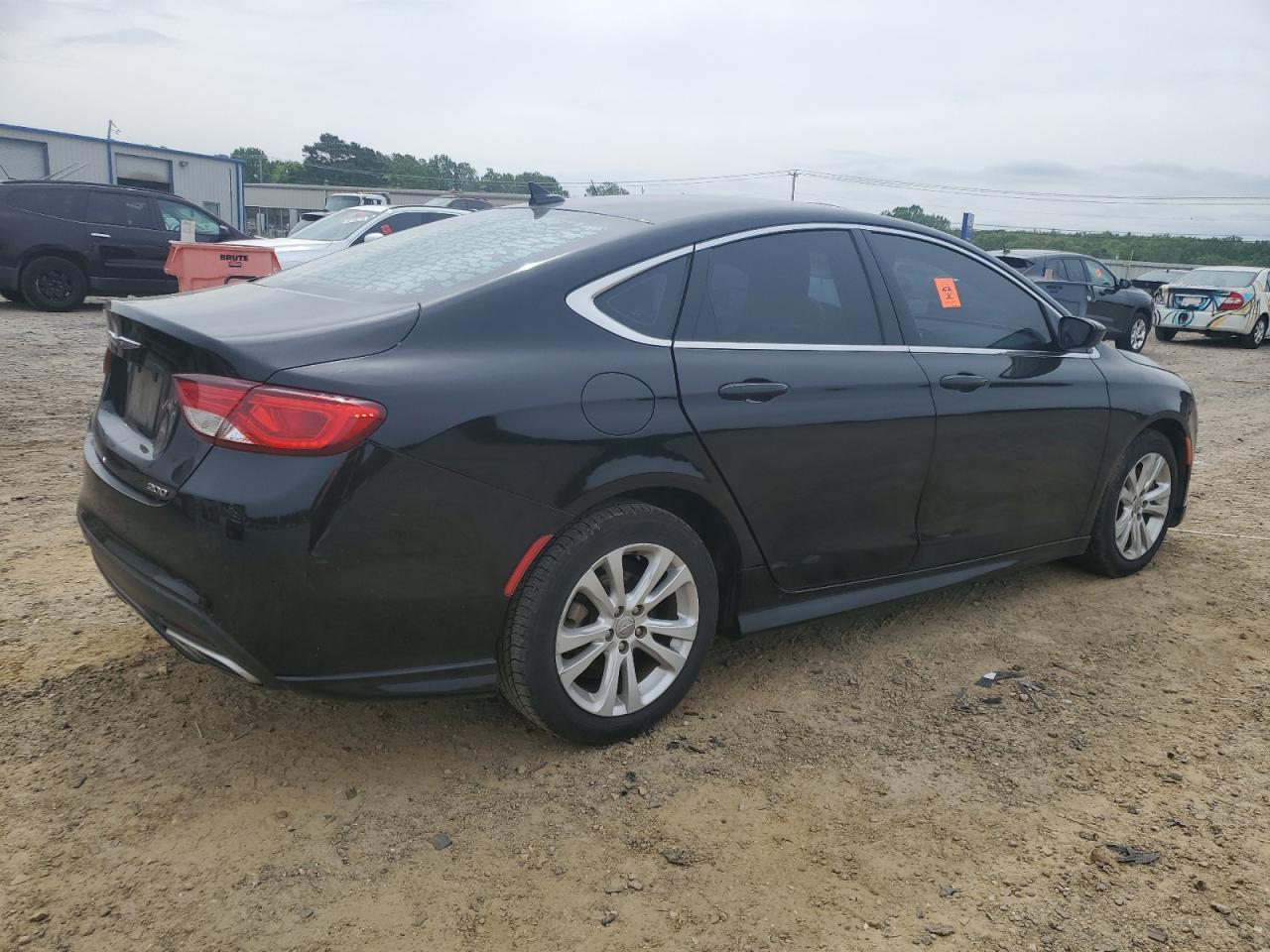 2017 Chrysler 200 Limited - Фото 3