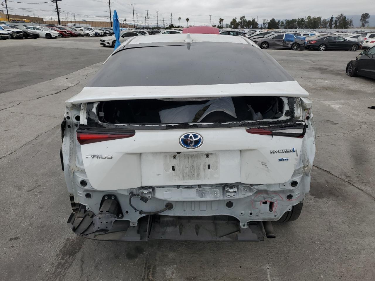 2021 Toyota Prius Special Edition - Фото 6