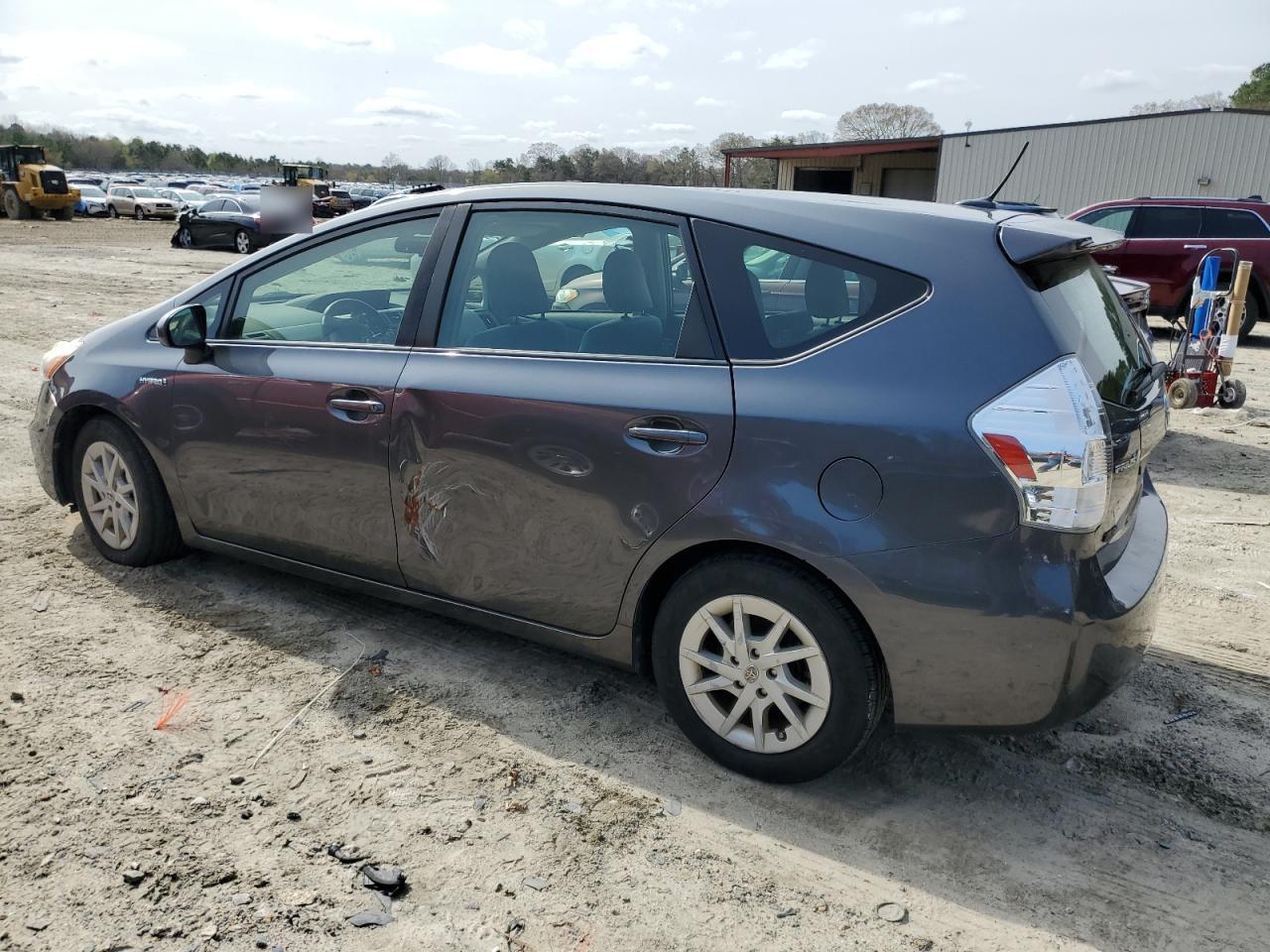 2012 Toyota Prius V - Фото 2