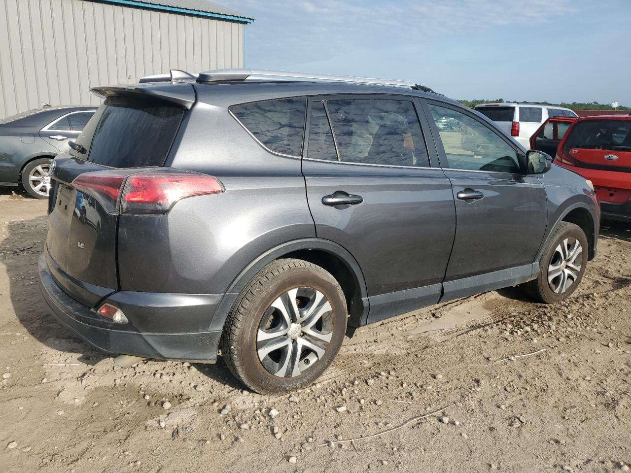 2016 Toyota Rav4 Le - Фото 3