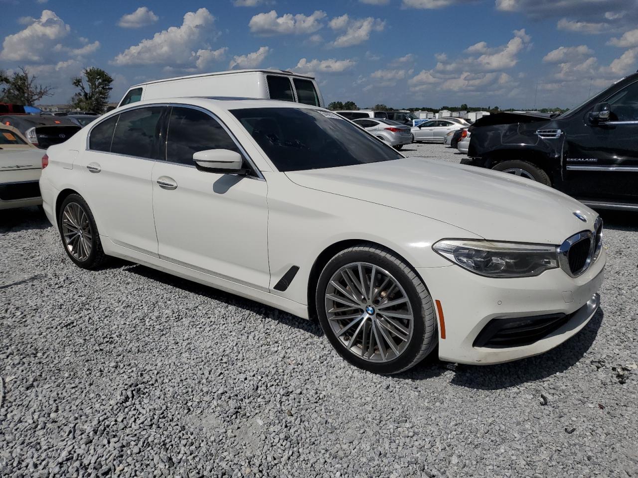 2017 BMW 540 I - Фото 4