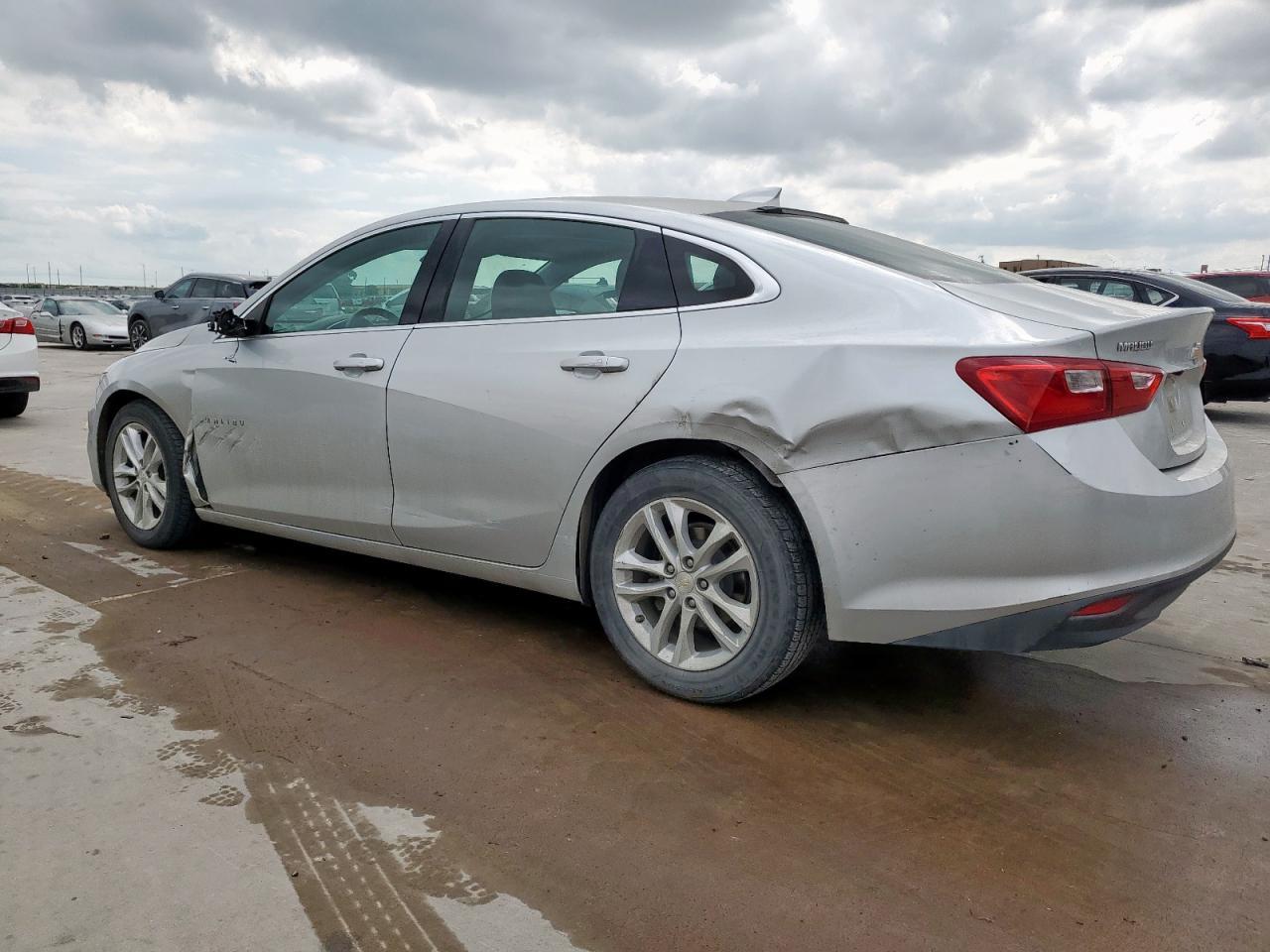 2018 Chevrolet Malibu Lt - Фото 2