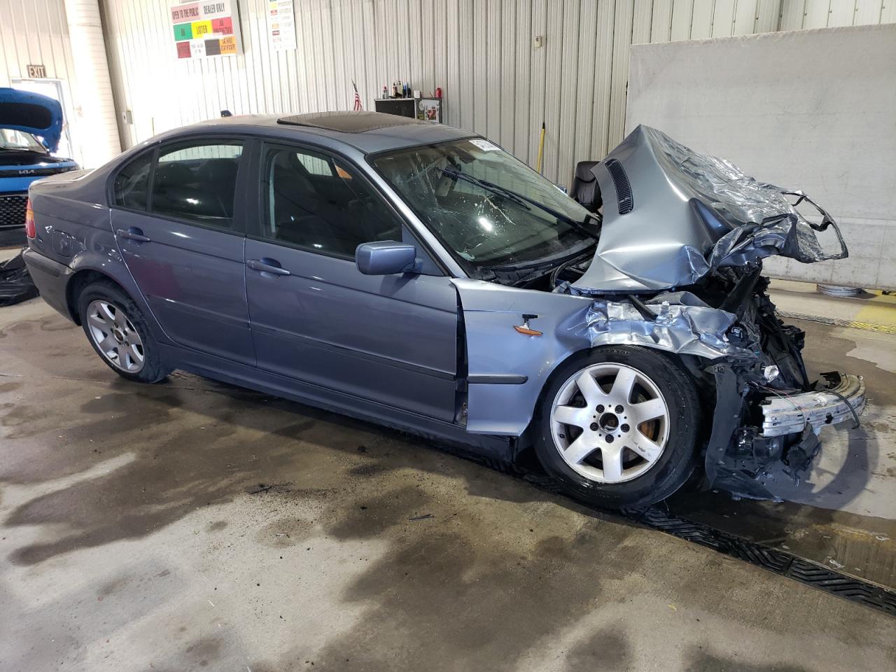 2004 BMW 325 Xi - Фото 4