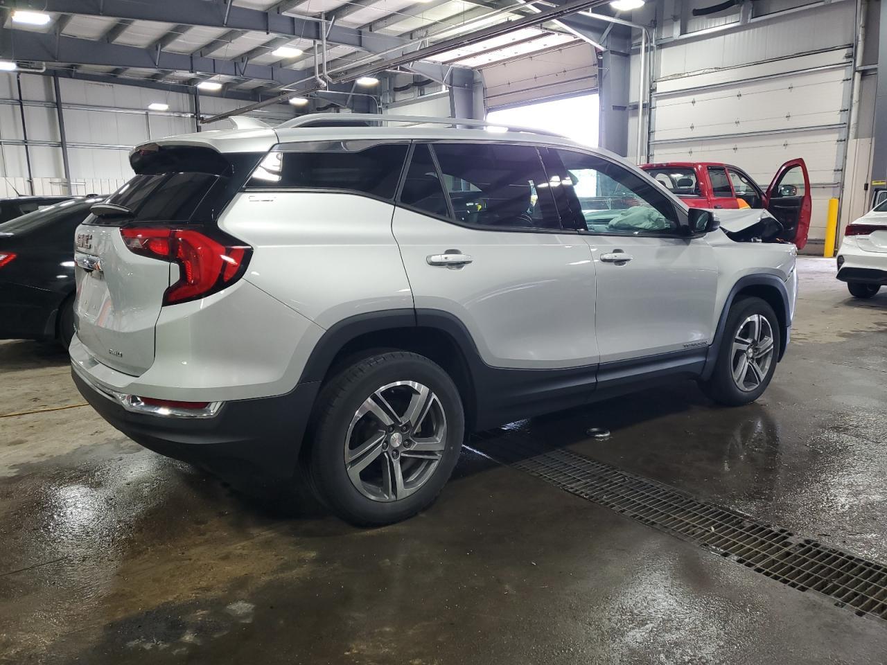 2020 GMC Terrain Slt - Фото 3