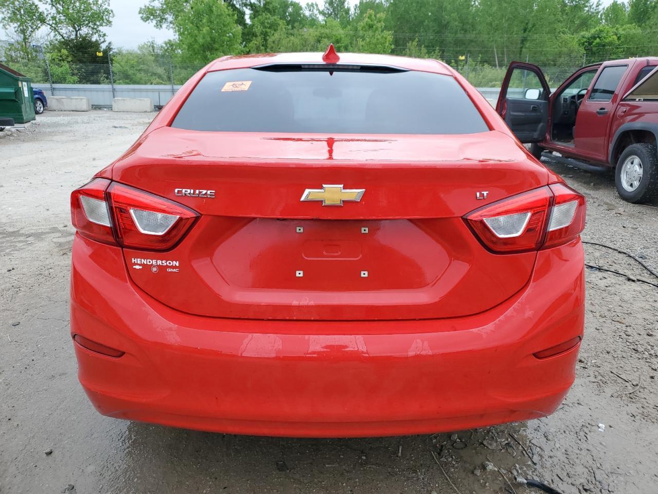 2018 Chevrolet Cruze Lt - Image 6