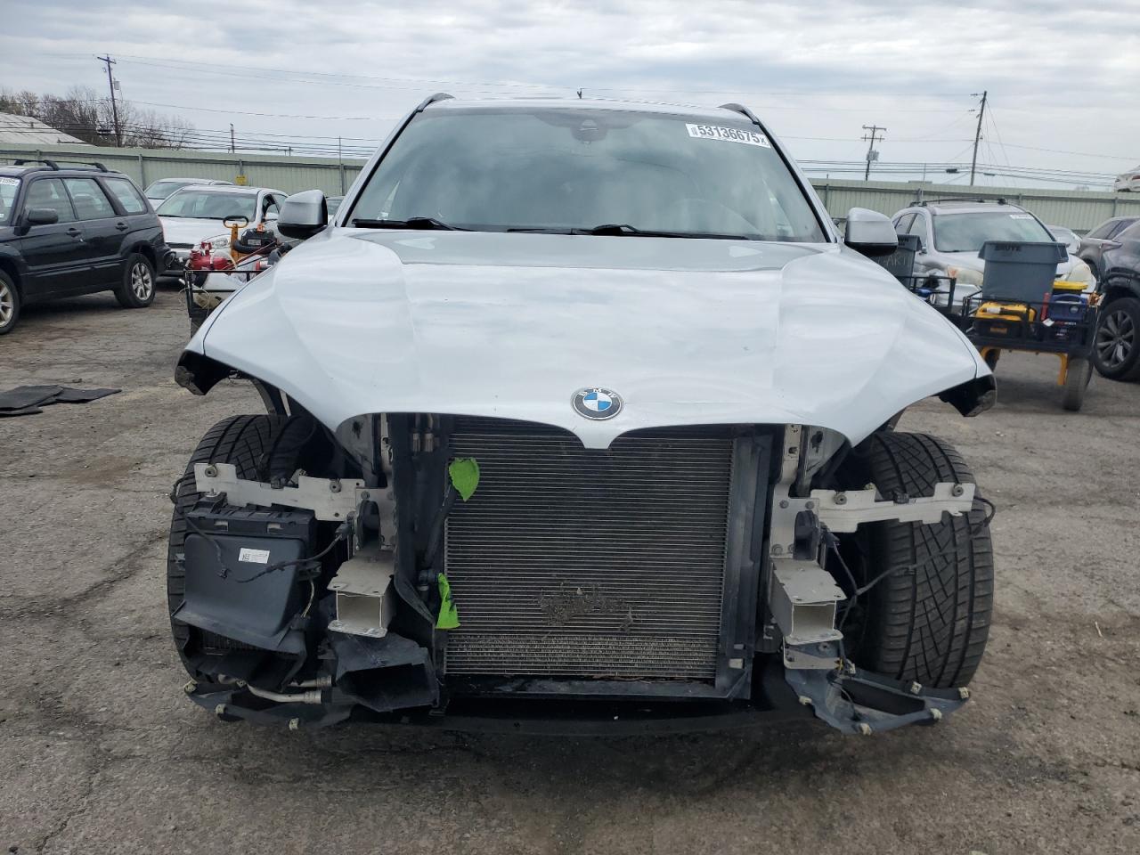 2016 BMW X5 xDrive50I - Фото 5