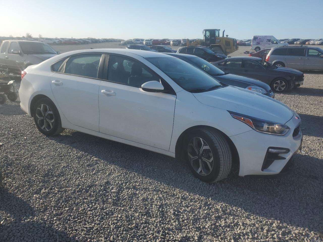 2021 Kia Forte Fe - Фото 4