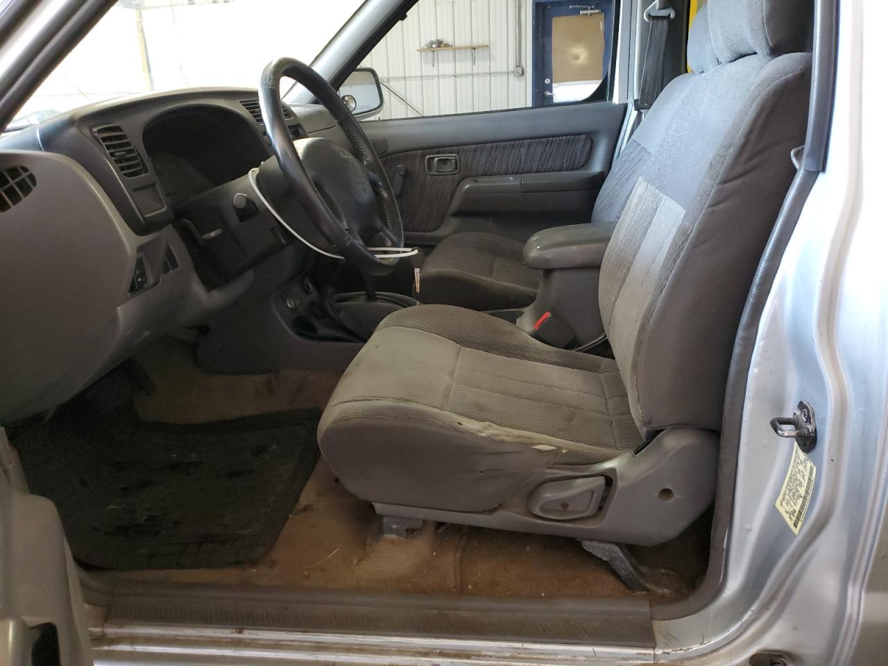 2000 Nissan Frontier King Cab Xe - Image 7