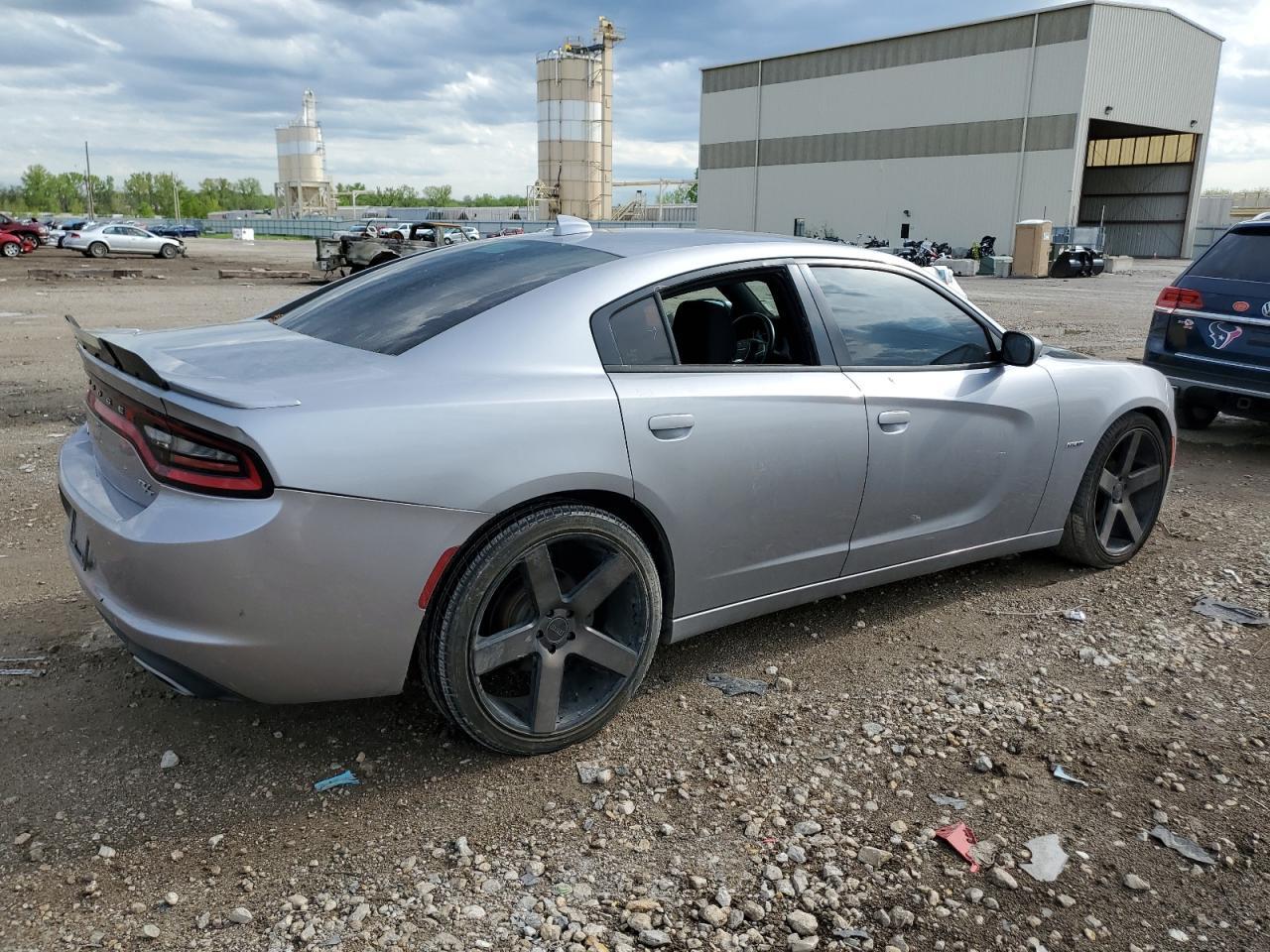 2016 Dodge Charger R/T - Фото 3