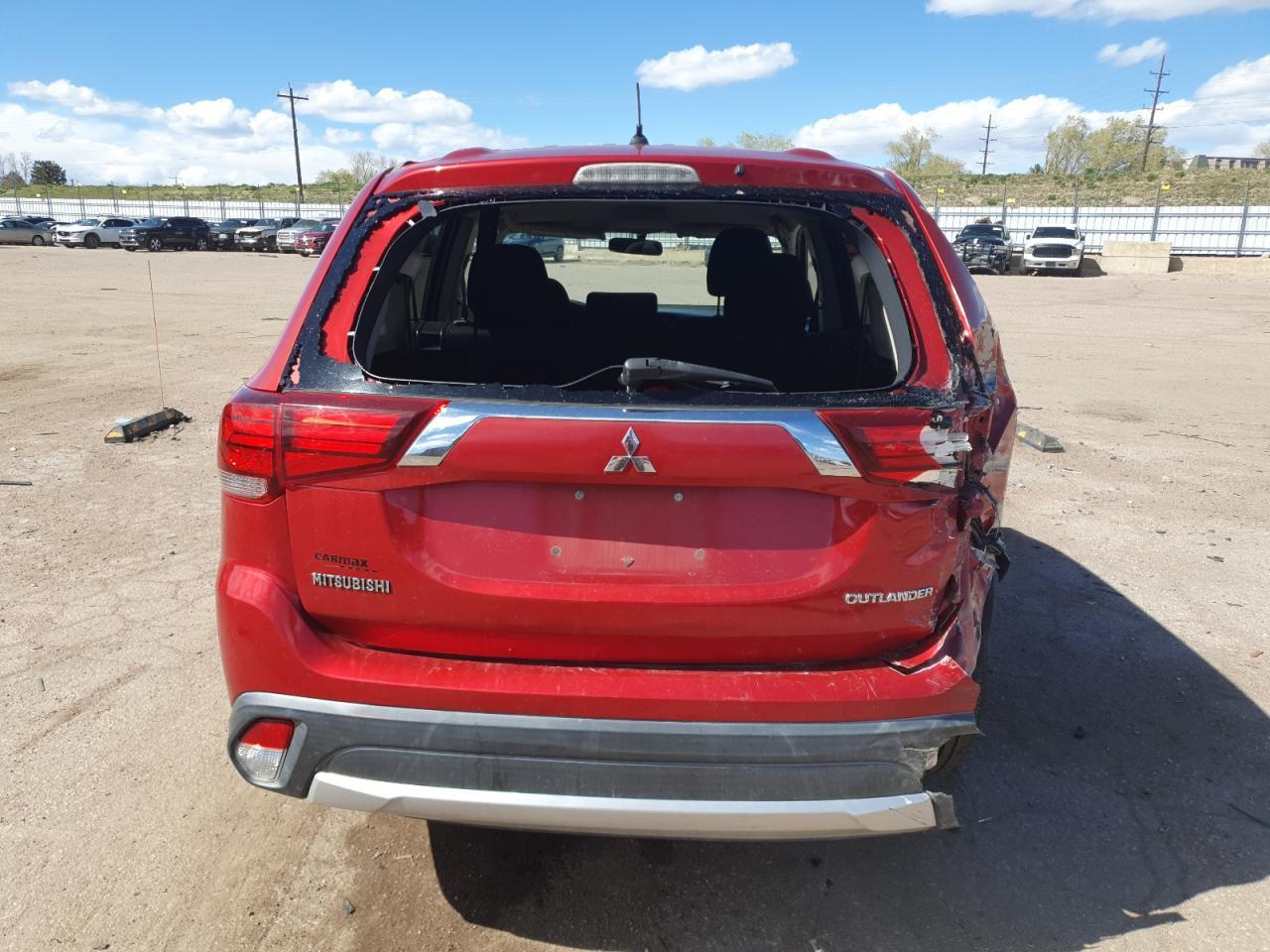 2016 Mitsubishi Outlander Es - Image 6