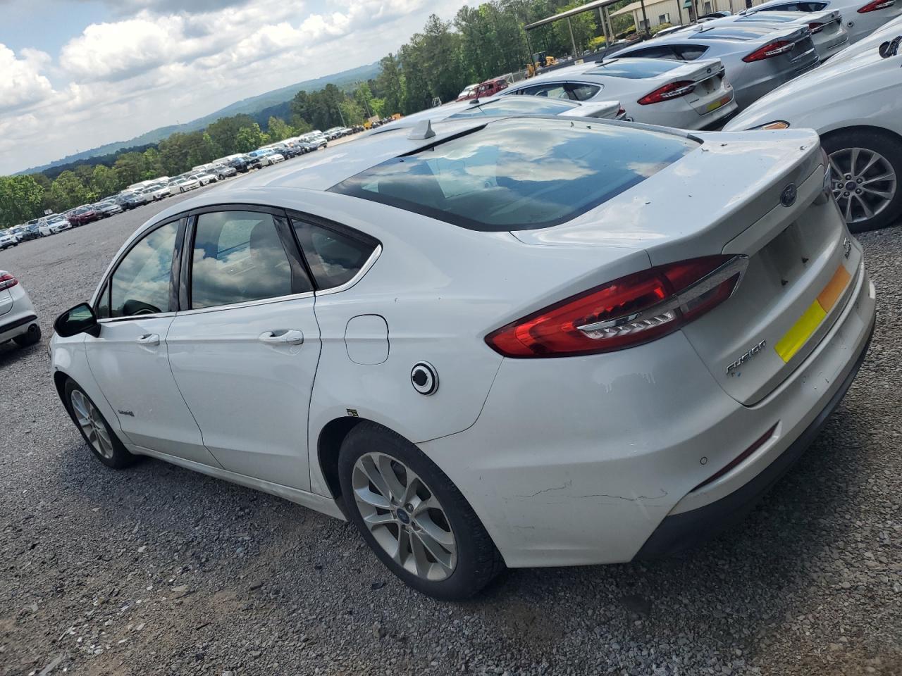 2019 Ford Fusion Se - Фото 2