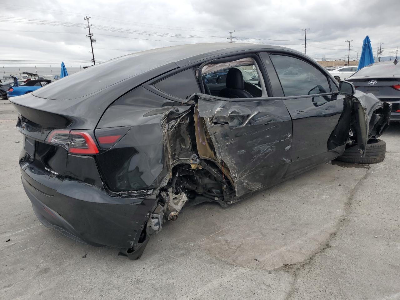 2021 Tesla Model Y - Image 3