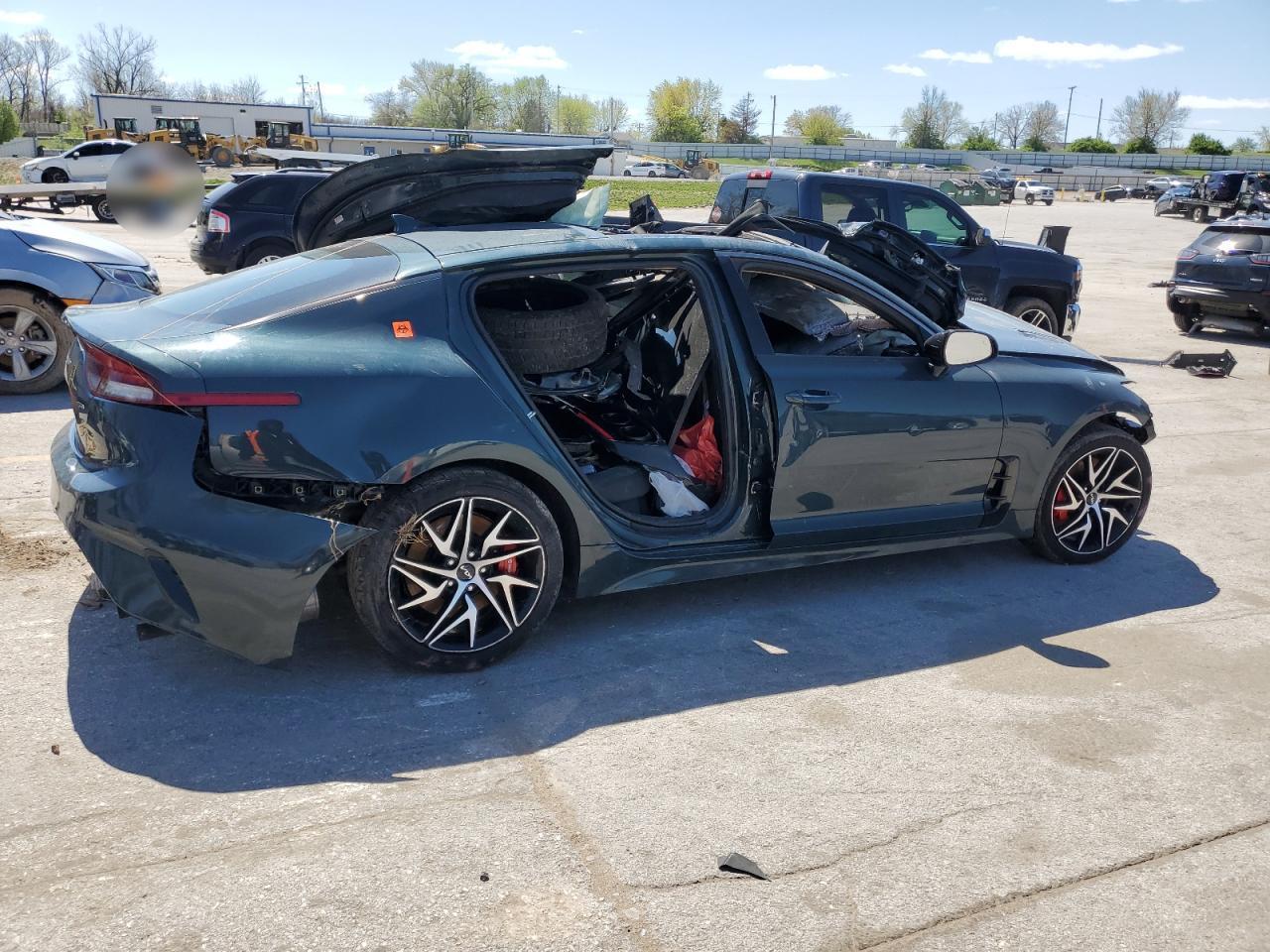 2023 Kia Stinger Gt Line - Image 3