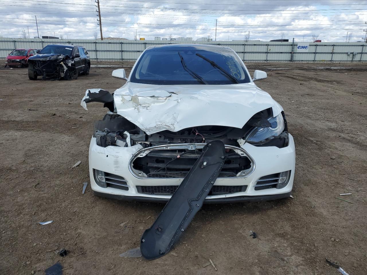 2015 Tesla Model S 85 - Фото 5