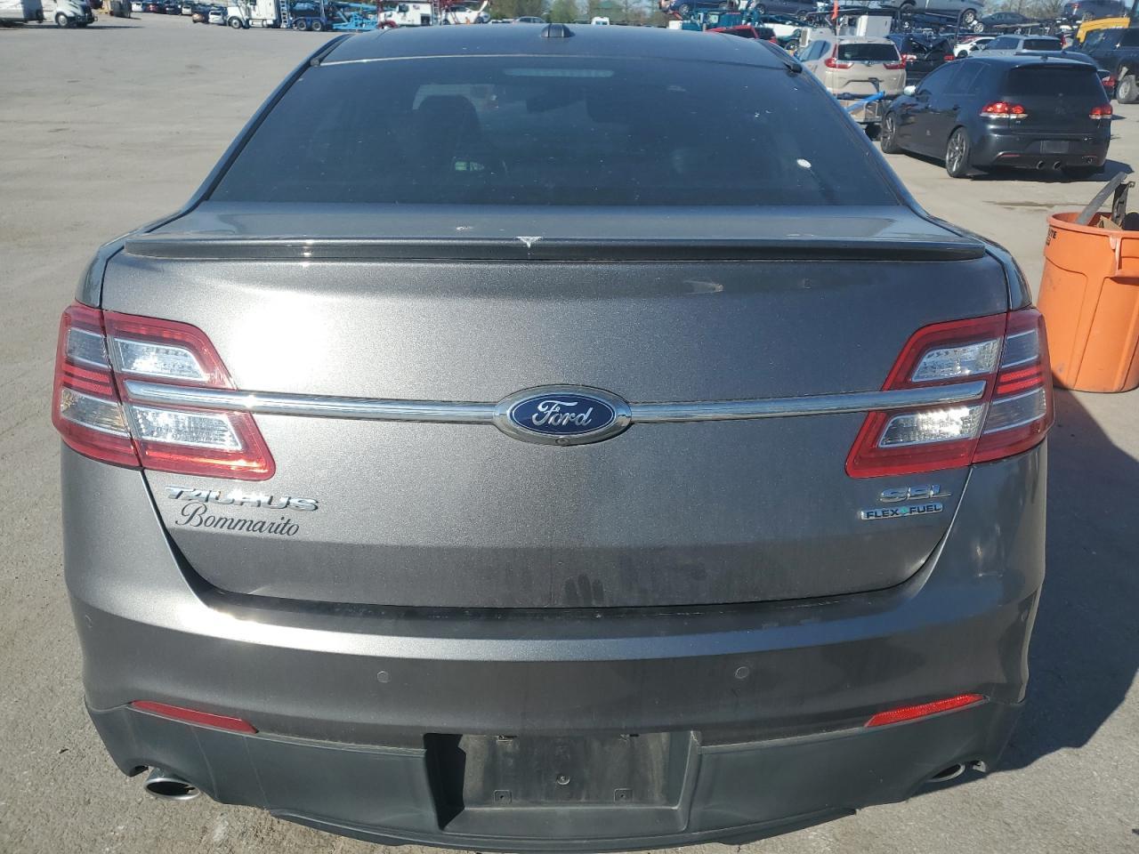 2014 Ford Taurus Sel - Фото 6