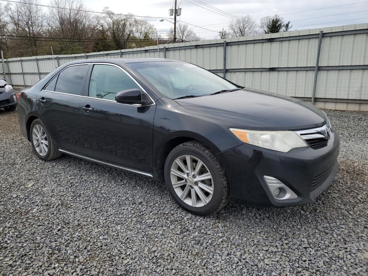 2012 Toyota Camry Base - Фото 4