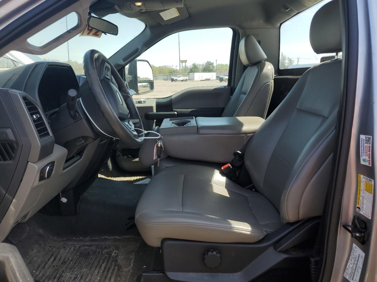 2021 Ford F250 Super Duty - Фото 7