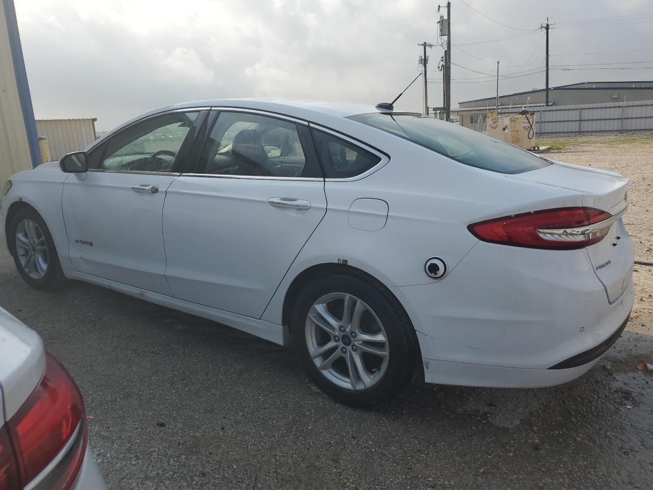 2018 Ford Fusion Se Hybrid - Image 2