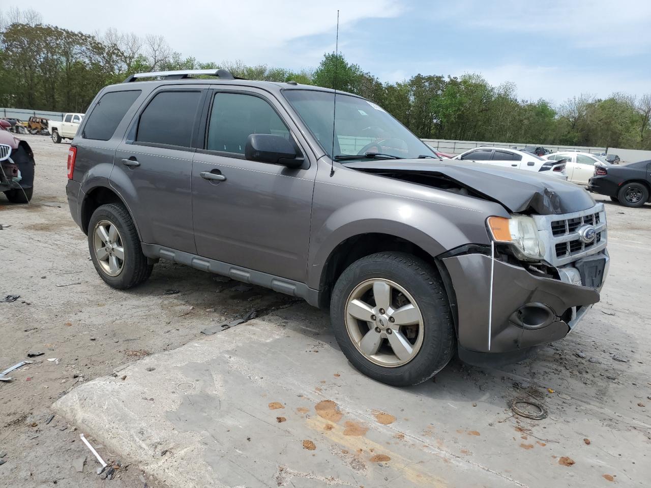 2012 Ford Escape Limited - Фото 4