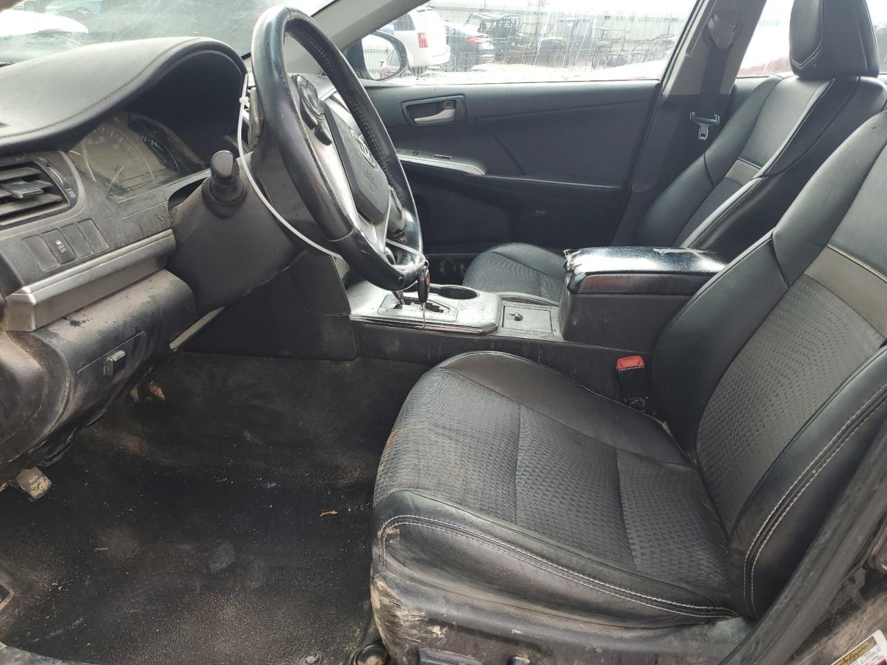 2014 Toyota Camry L - Image 7