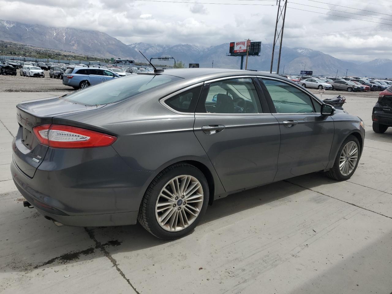 2015 Ford Fusion Se - Фото 3