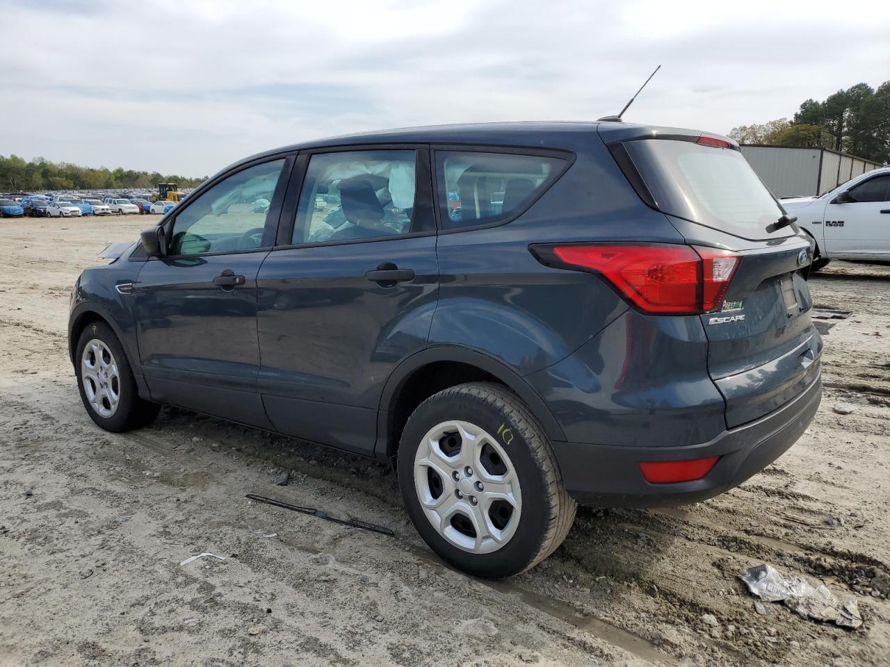 2019 Ford Escape S - Image 2