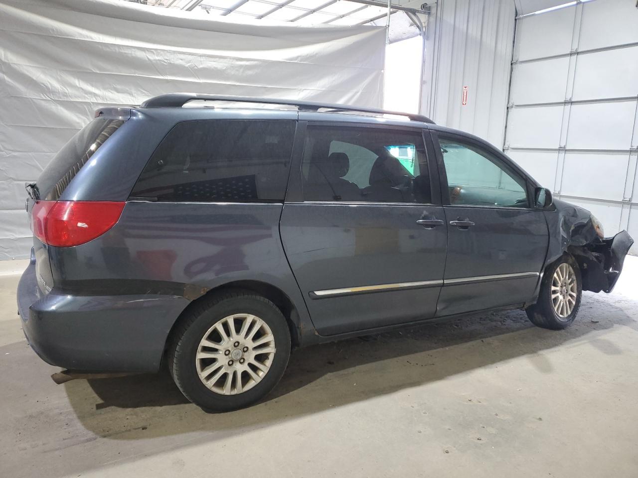 2009 Toyota Sienna Xle - Фото 3