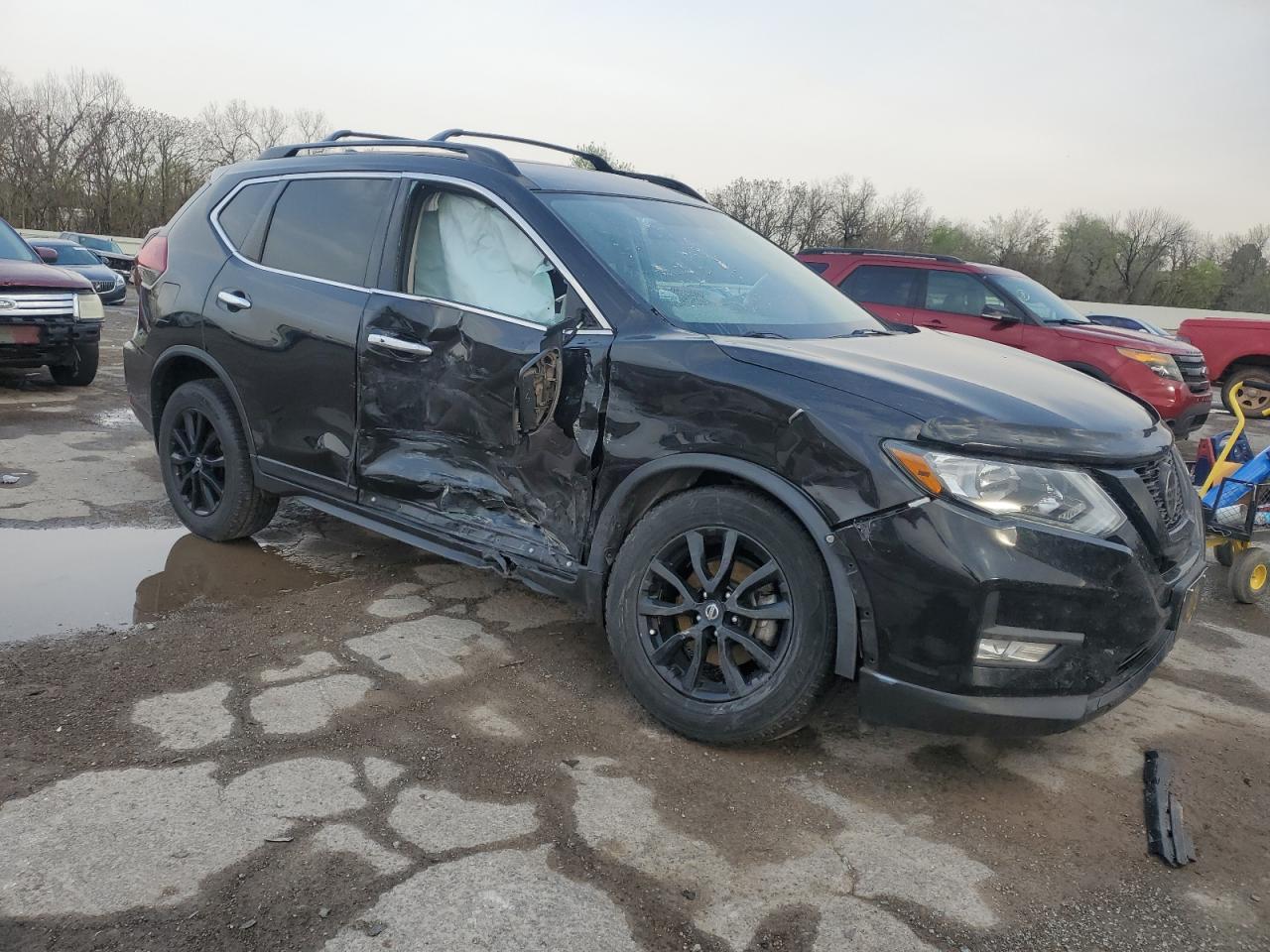 2018 Nissan Rogue S - Фото 4