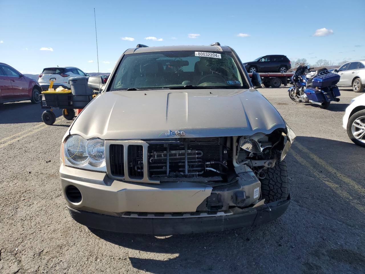 2005 Jeep Grand Cherokee Laredo - Фото 5