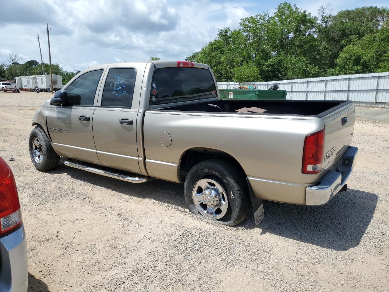 2004 Dodge Ram 2500 St - Image 2