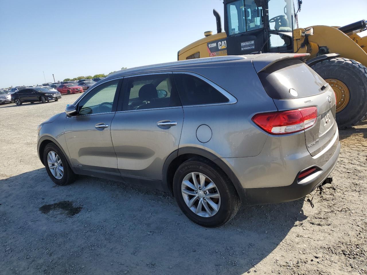 2018 Kia Sorento Lx - Image 2