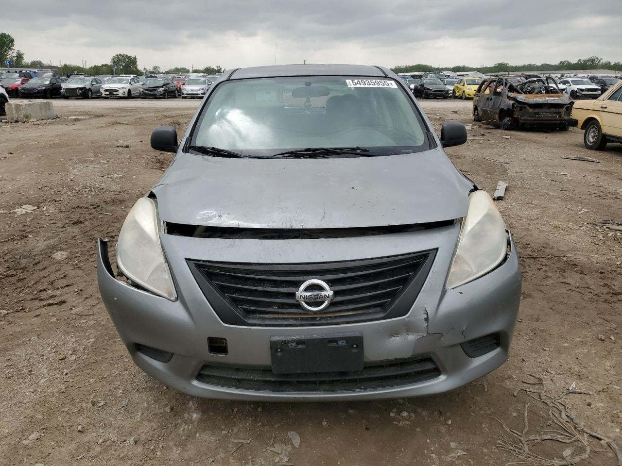 2013 Nissan Versa S - Фото 5