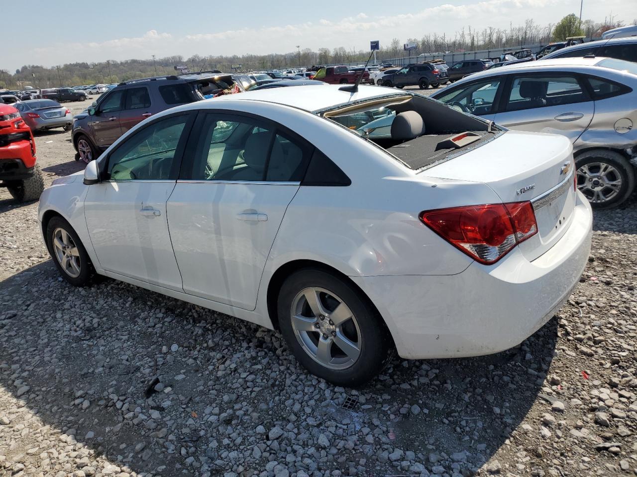 2014 Chevrolet Cruze Lt - Image 2
