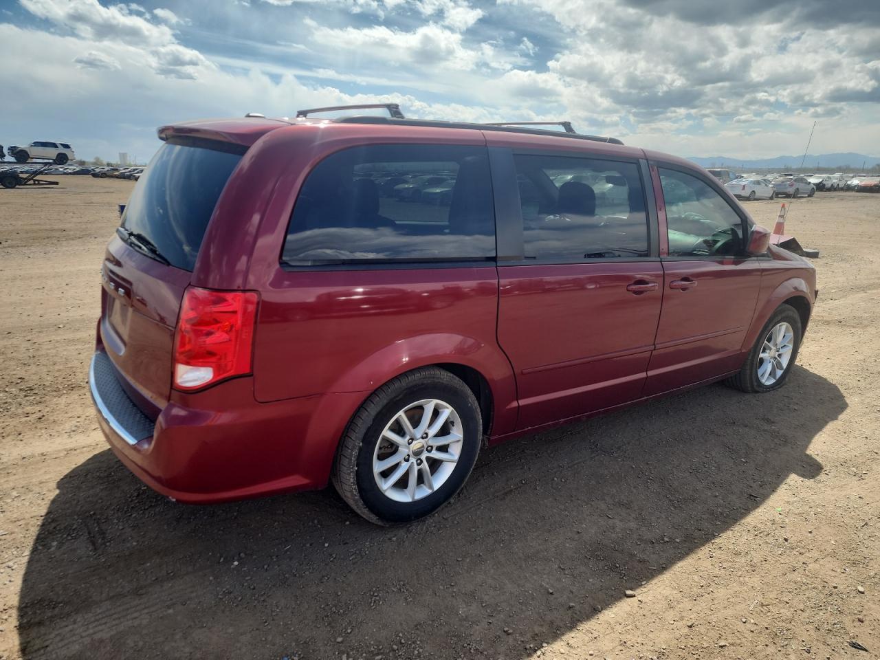 2016 Dodge Grand Caravan Sxt - Image 3