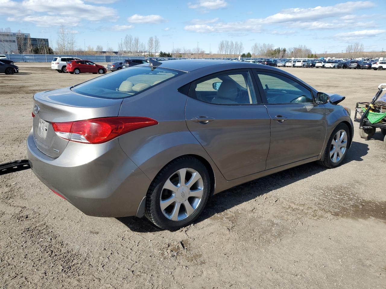 2011 Hyundai Elantra Gls - Image 3