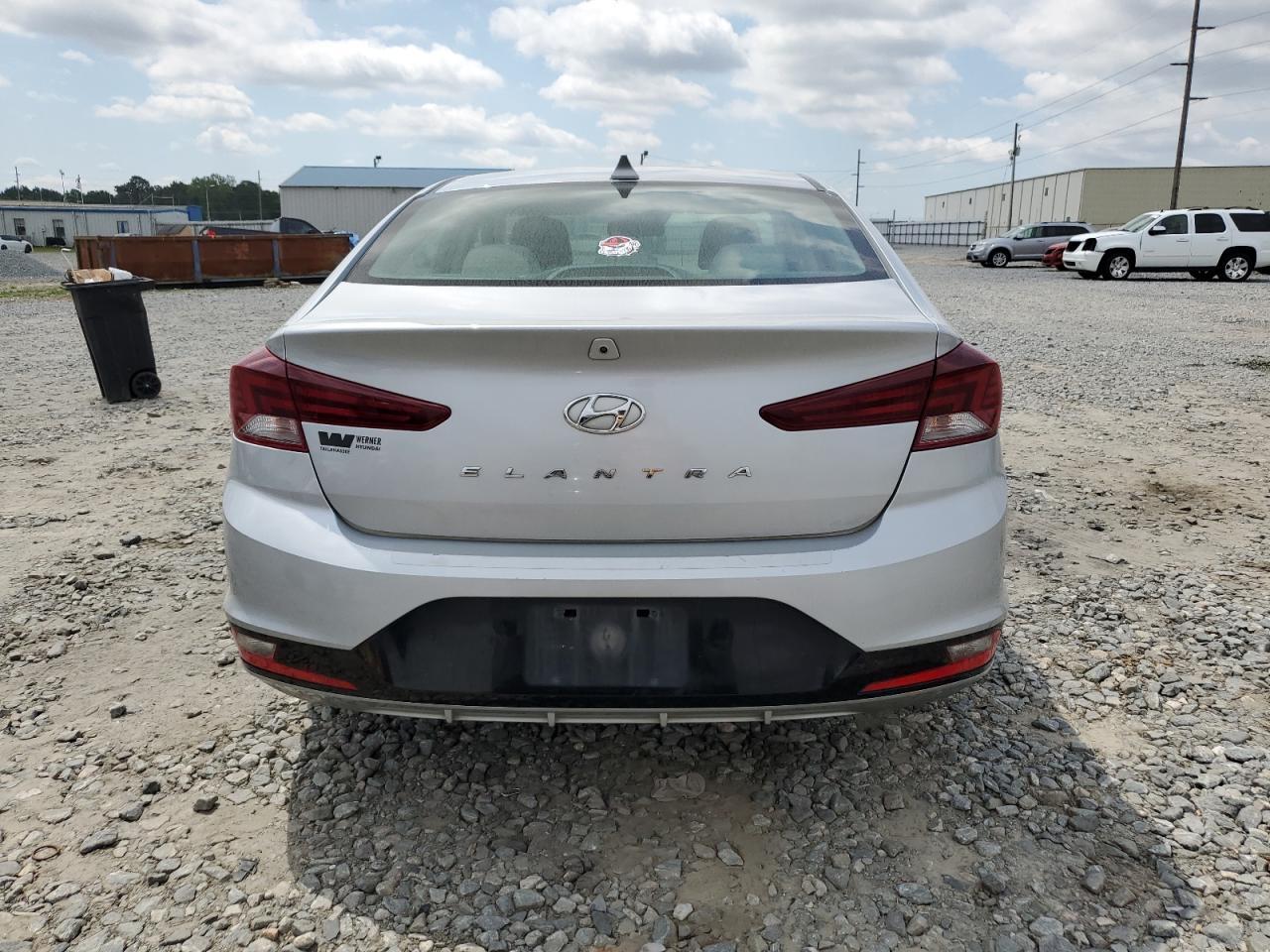 2020 Hyundai Elantra Sel - Фото 6