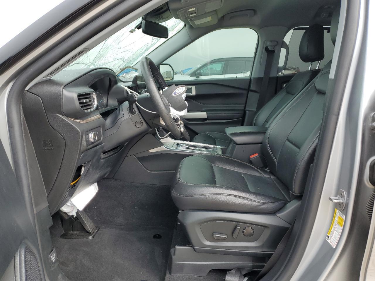2022 Ford Explorer Limited - Image 7