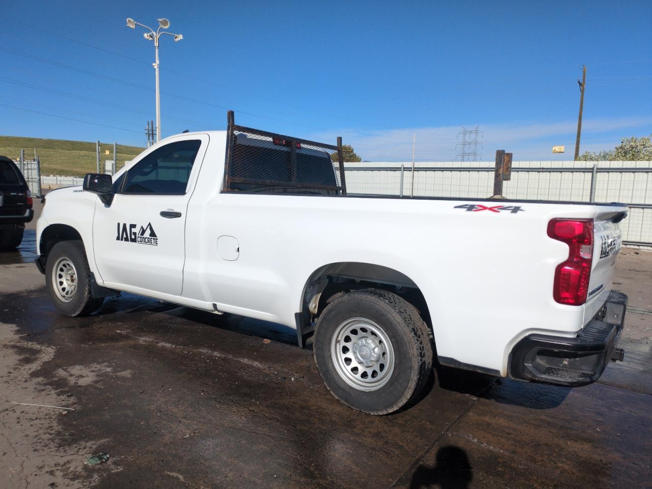 2024 Chevrolet Silverado K1500 - Фото 2